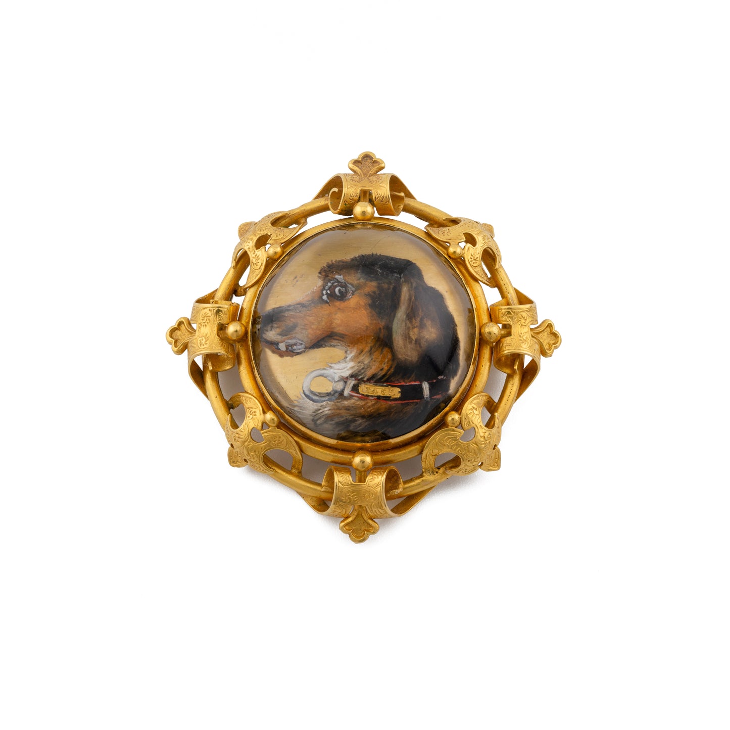 Victorian Essex Crystal Reverse Intaglio Dachshund Portrait Brooch in Gothic Revival Gold Frame