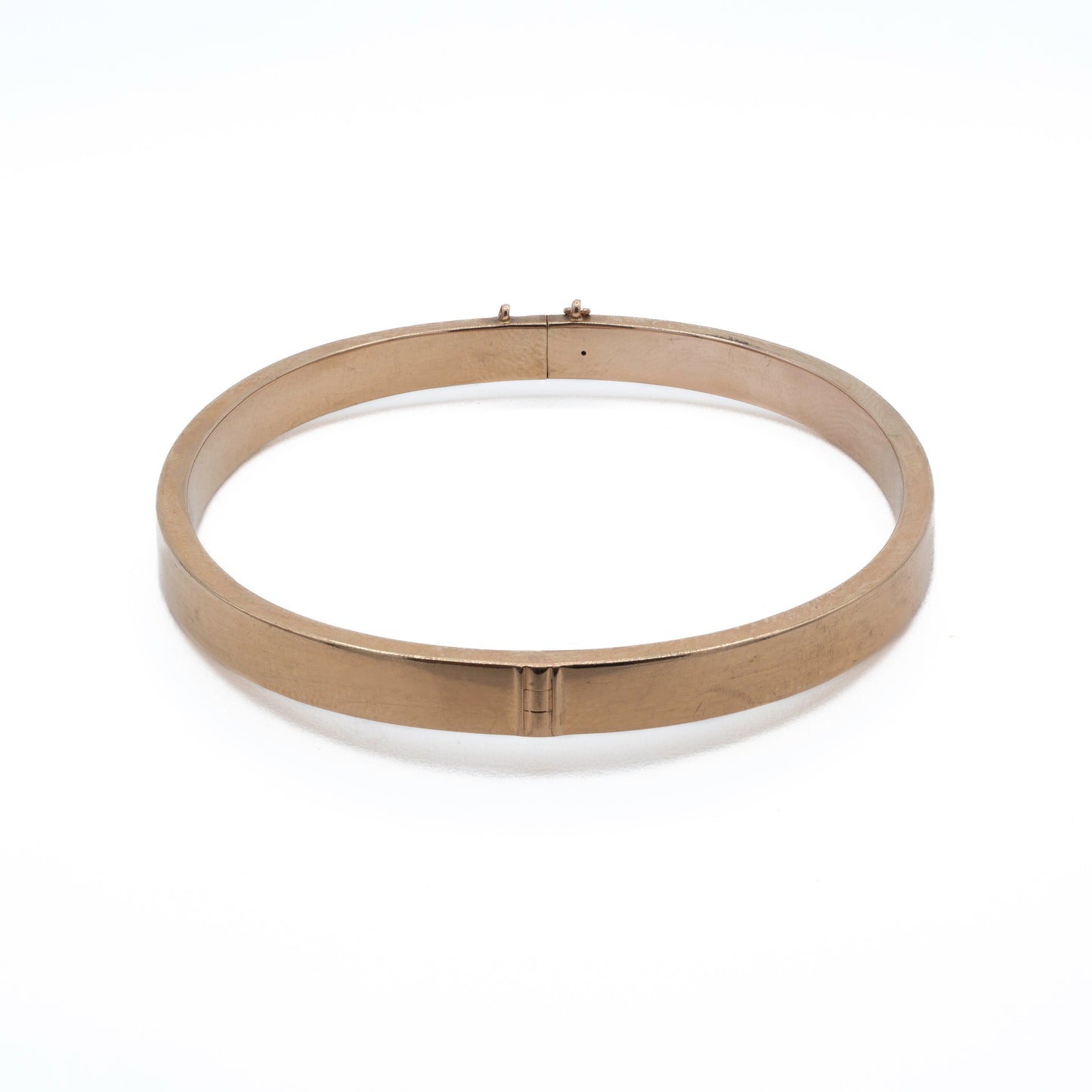 15ct Hollow Hinged Bangle