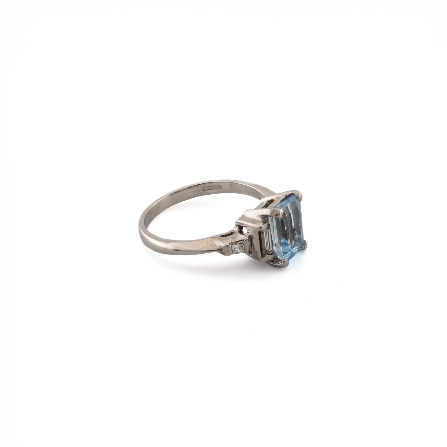 18ct Princess Cut Aquamarine and Diamond Ring