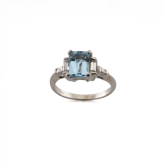 18ct Princess Cut Aquamarine and Diamond Ring