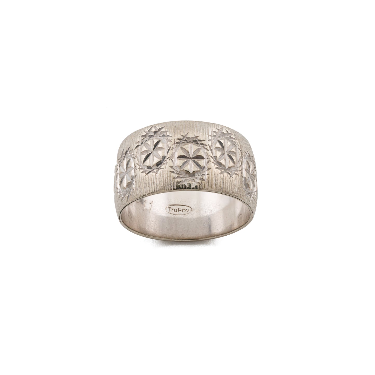 Vintage 9ct White Gold Bark Effect Wide Band Ring