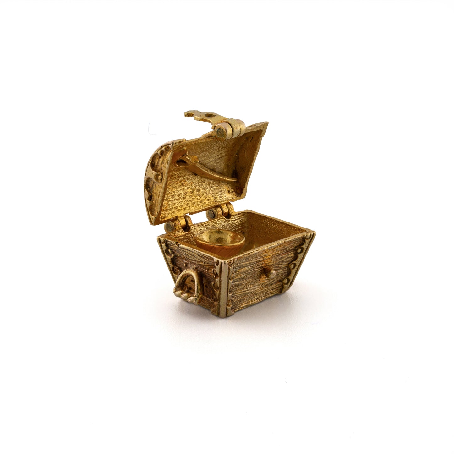 GJL Opening Treasure Chest Charm