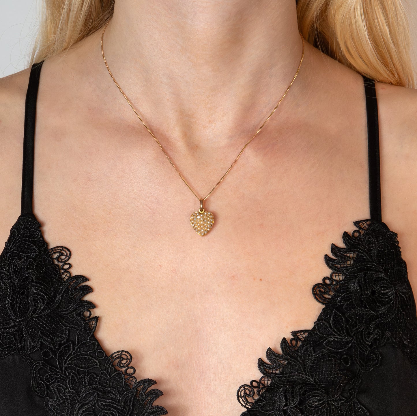 c.1890 15ct Rose Gold “Mary” Heart Locket