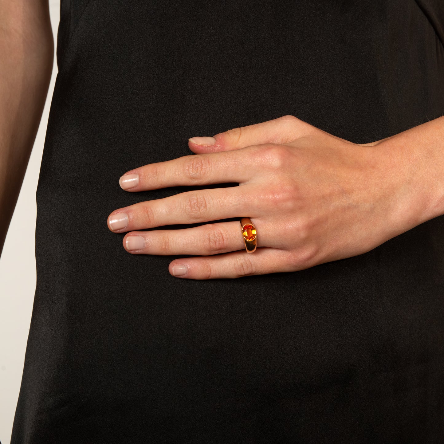 18ct Yellow Gold Yellow Sapphire Solitaire Ring