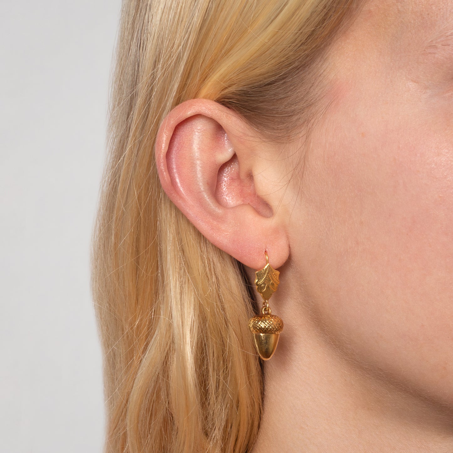 Victorian 9ct Gold Acorn Drop Earrings