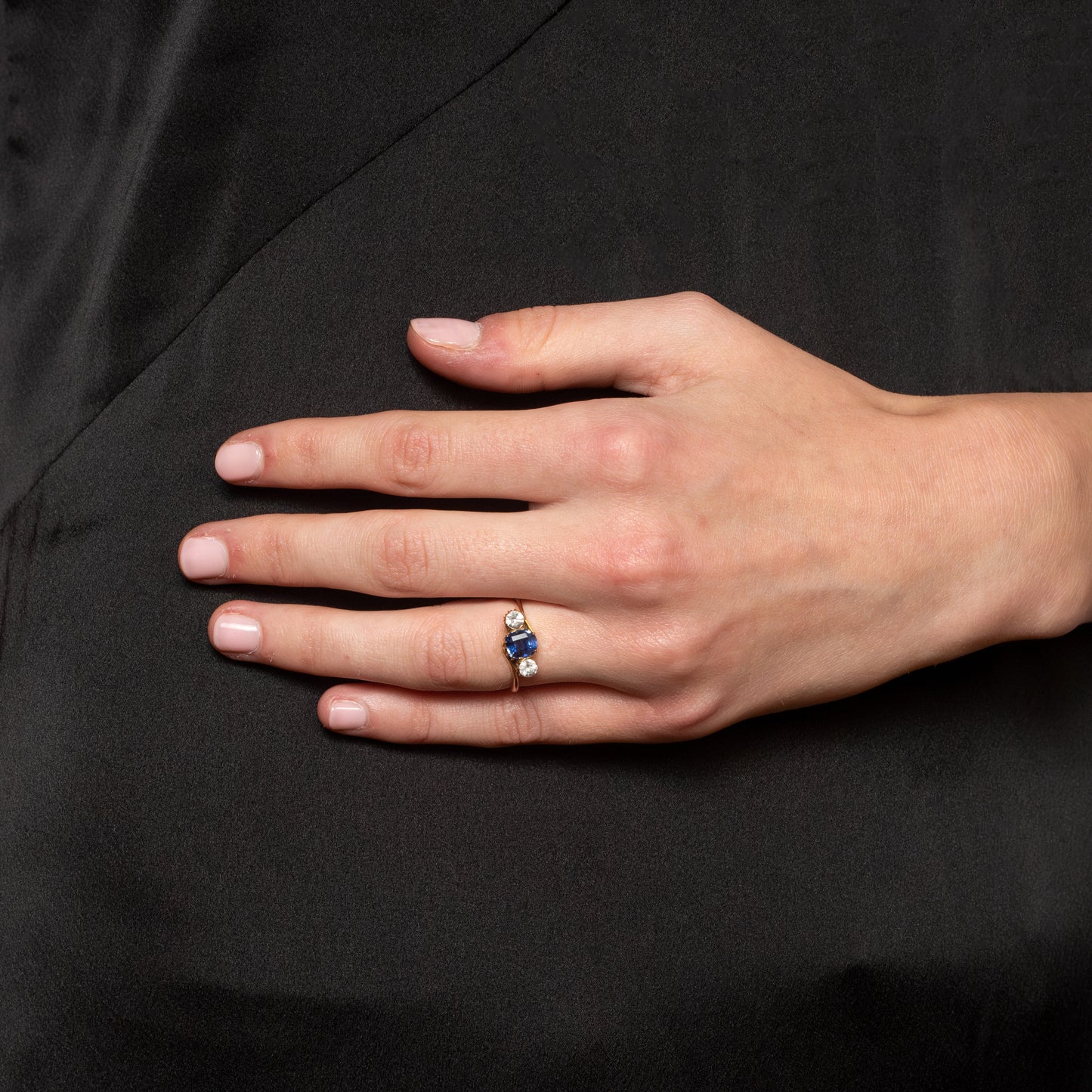 18ct Gold Sri Lankan Sapphire and White Sapphire Crossover Ring
