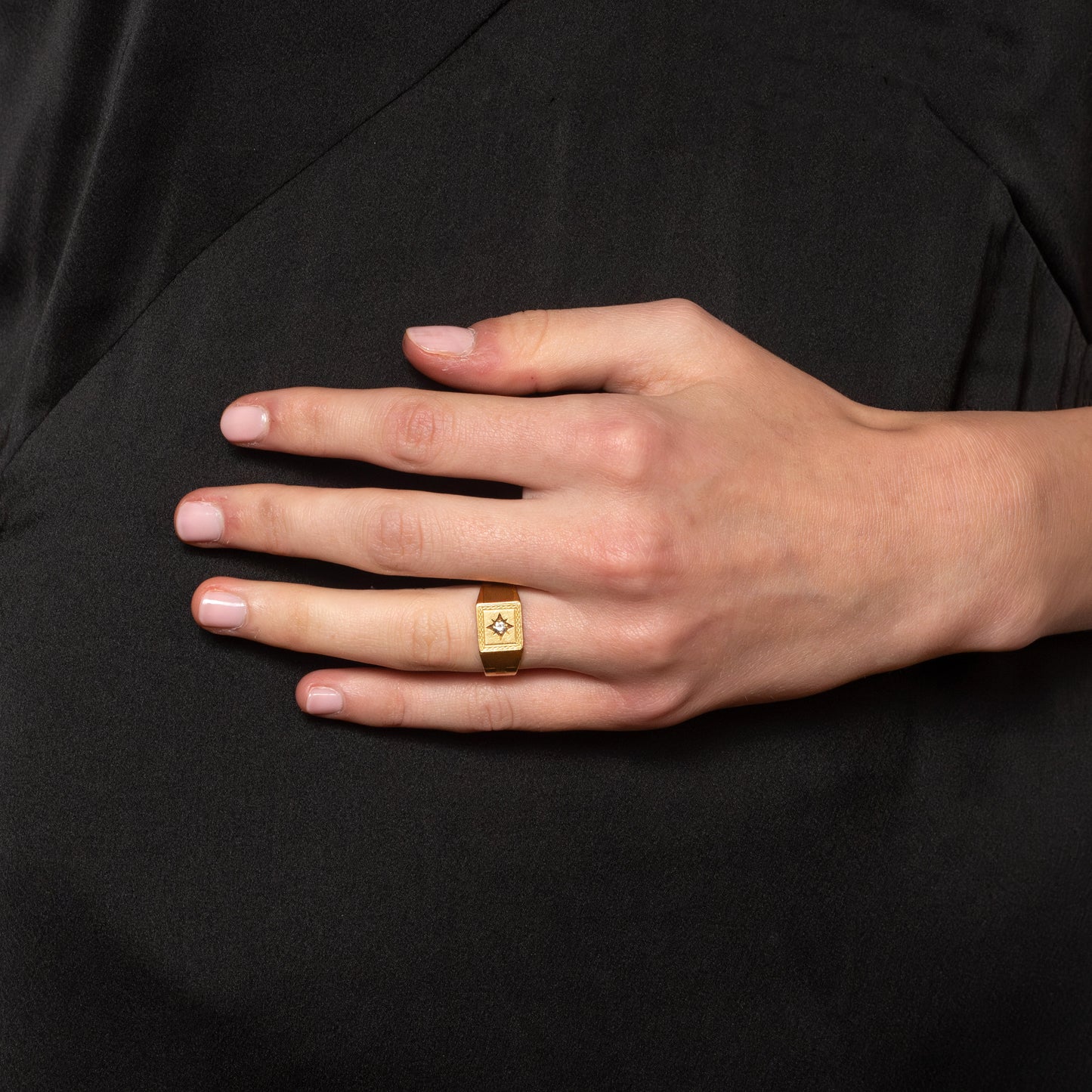 18ct Gold Diamond Star-Set Signet Ring