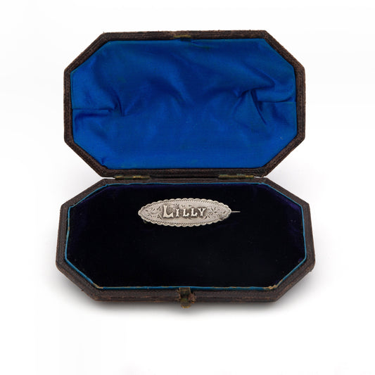Lilly Silver Namebrooch