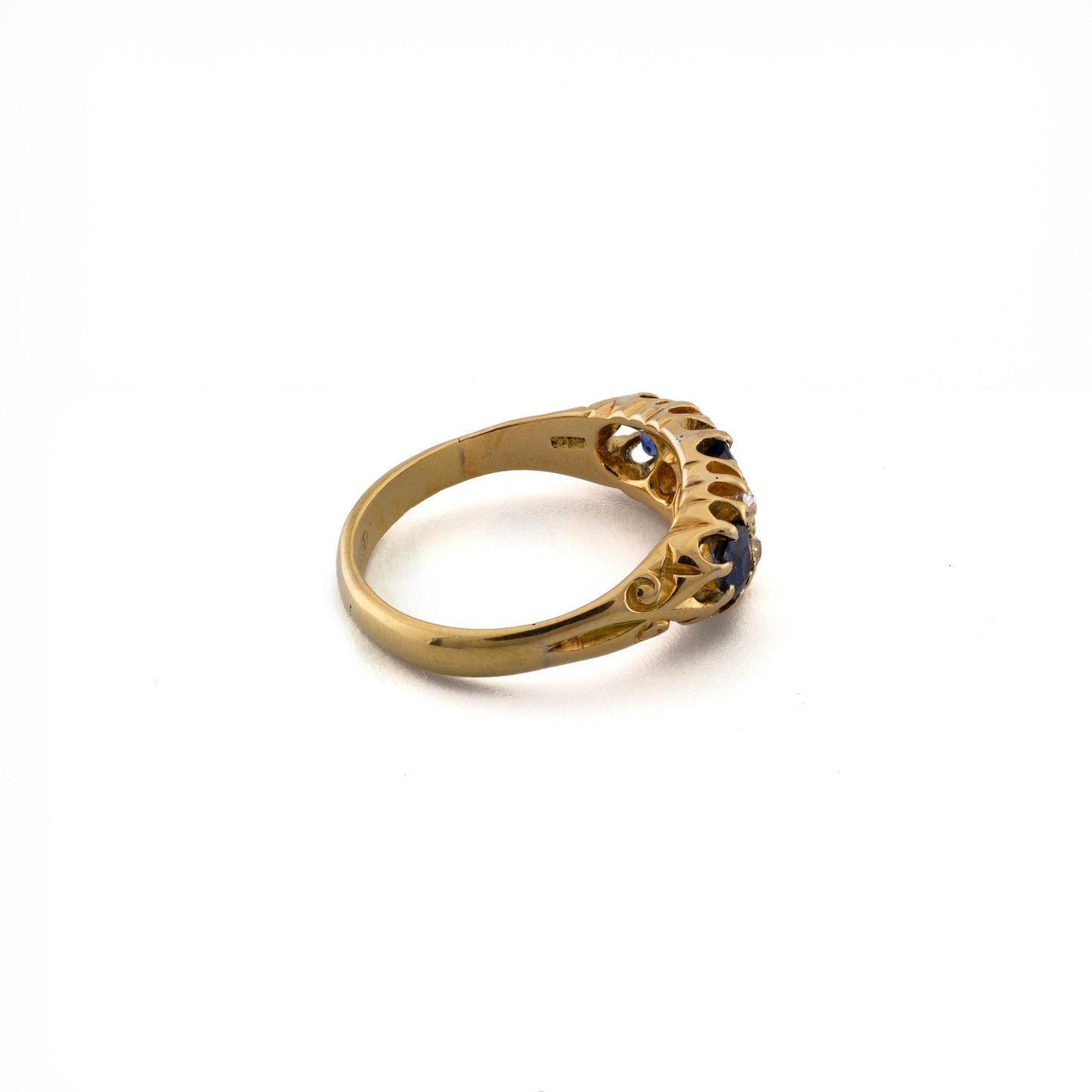 18ct Sapphire and Diamond Edwardian Ring