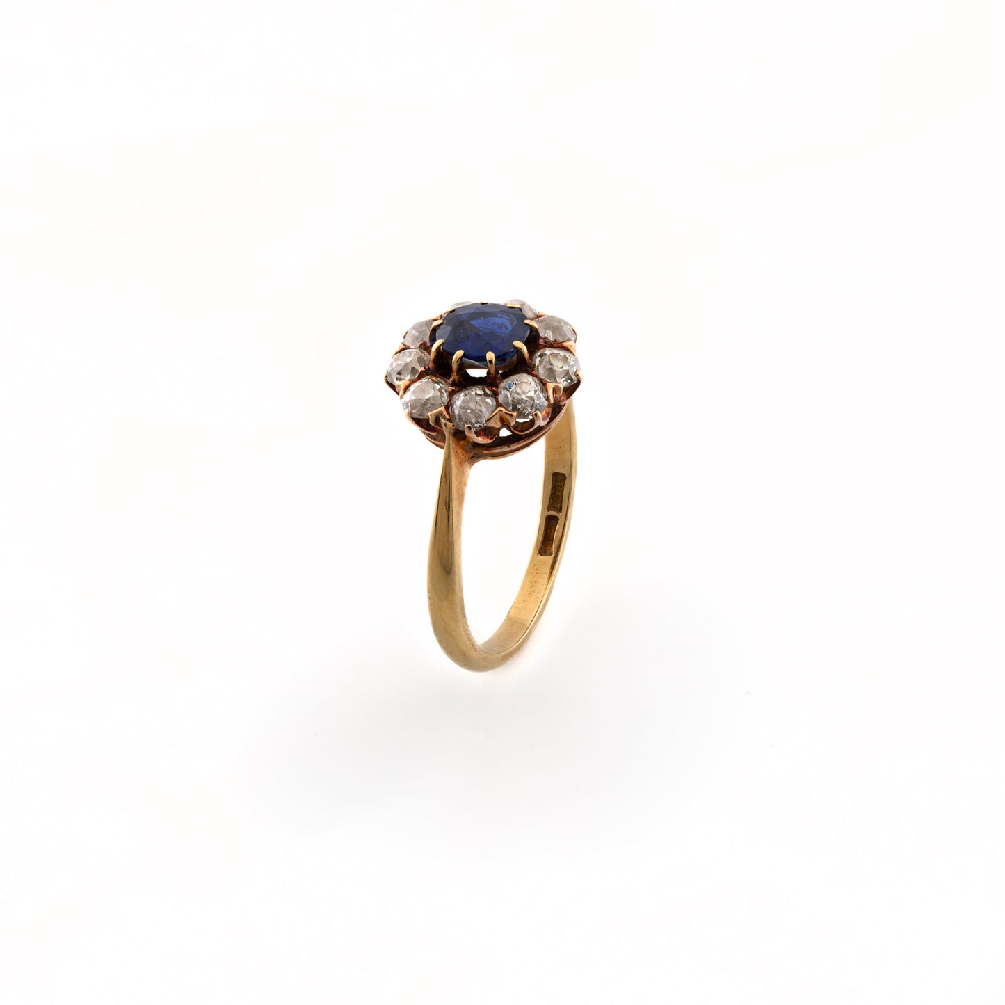 18ct Sapphire Daisy Flower and Diamond Ring