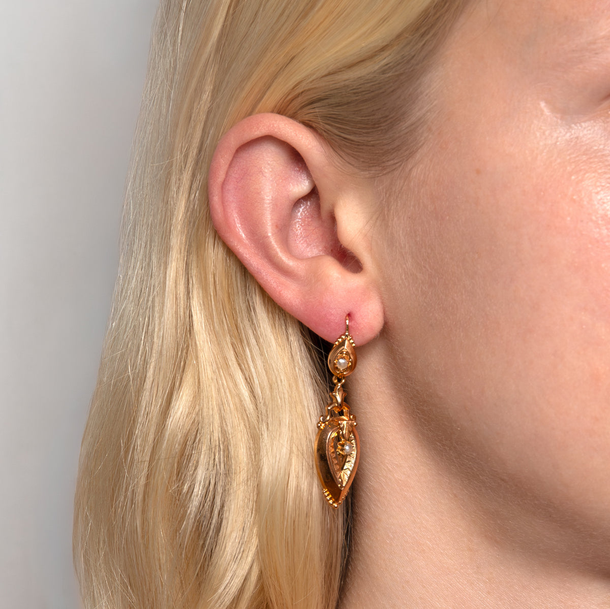 Antique 18ct Gold French Pearl Drop Earrings
